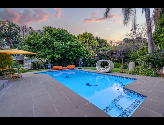 5 BEDROOM HOUSE FOR SALE IN LONEHILL